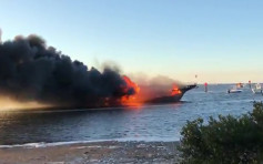 火烧接驳船 美国佛州赌客跳海逃生至少15伤