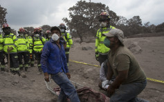 危地马拉富埃戈火山昨再爆发 死亡人数升至73人