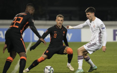 世杯外｜拉脱维亚0:1荷兰 云加尔剑指出綫