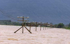 越南中部暴雨成灾6死4失踪