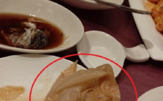 台北知名餐廳用紙巾當白菜 客人不滿半句道歉也沒有