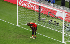 世界杯2022｜比利时出局 卢卡古连番失机做罪人 球迷疯狂围插