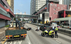 黄大仙龙翔道私家车电单车相撞  往荃湾近黄大仙中心部分行车线封闭