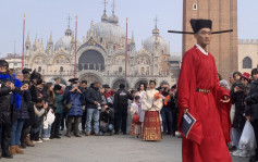 中國傳統服飾首次亮相意大利威尼斯狂歡節 奏起《梁祝》