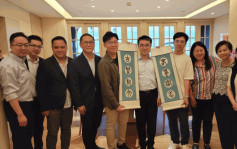 教育局副局长施俊辉到访浙沪 与在地港青会面了解学习及生活情况