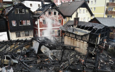奥地利世界遗产起火 哈修塔特4木屋几乎全毁