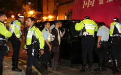深水埗私家車避警追截失控撼貨車 男司機涉危駕被捕