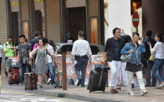 廣東道男子涉襲警被捕
