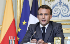 法国总统马克龙及妻子接种新冠疫苗