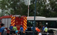 東涌單層巴撼消防車 1乘客受傷送院