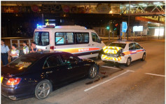 私家車荃灣青山公路撞警車車尾　司機涉醉駕被捕