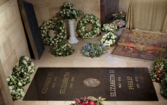 白金汉宫发英女皇「最后安息地」照片 与皇夫长眠乔治六世纪念礼拜堂 