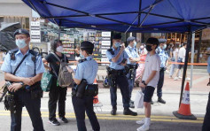 警铜锣湾设帐篷布防 职工盟街站义工被截查