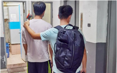 观塘派对房违规经营 警拘23岁负责人5客无扫安心出行收罚单