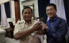 印尼大選︱「準總統」普拉博沃晒抱貓合照  中文感謝陸慷大使到訪祝賀