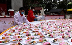 河南景區自助一元午餐售逾2萬份 收款增827元捐獻