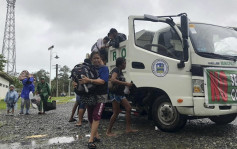 强台风「雷伊」重创菲律宾苏里高市 酿至少一死两伤  