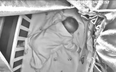 三月大女嬰訓練趴睡窒息亡 其母竟全程「死亡直播」懵然不知