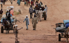 蘇丹內戰失控 聯合國：逾100萬人出逃、境內缺乏食物醫療