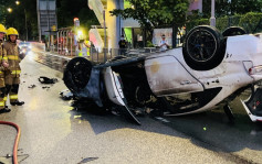 青衣私家車捱平治撞至「反肚」起火 兩司機被捕 其中一人更涉酒駕