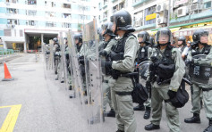 【沙田衝突】源禾路過百名特別服防暴警察與示威者對峙 區議員要求對話