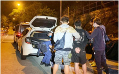 警將軍澳截毒品快餐車檢8.7萬貨 兩男被捕