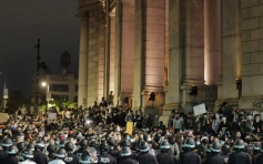 無視宵禁令 美國多處地區示威者繼續上街
