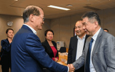 卢宠茂与广东省医院协会代表团会面  交流深化跨境医疗协作