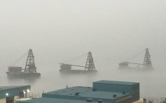 大雾笼罩能见度不足100米 来往港澳海空交通受阻