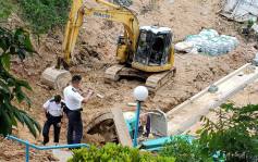 【夺命工伤】大埔村屋地盘挖泥车翻侧 压毙47岁司机