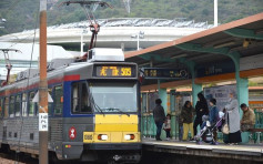 【修例风波】屯门公园再光复游行 港铁调整轻铁服务
