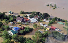 台风「环高」迫近越南 46万人需要疏散
