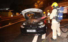 寶馬私家車寶林道自焚 司機棄車逃生