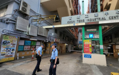 4男来港观光上派对房间遭劫 被逼网上转帐 20岁青年被控抢劫罪