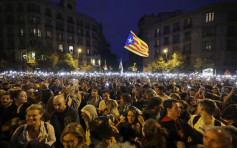 西班牙反獨立示威 呼籲中央政府直接管治加泰