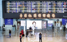 遊台注意︱桃園機場第二航廈大停電  苦等旅客：聞到焦味