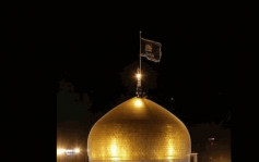 伊朗聖地清真寺升黑旗象徵戰爭與復仇  伊朗駐敍大使館：時候已到