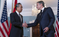 中美关系︱王毅与美国国务卿布林肯通电话 交换以巴冲突意见