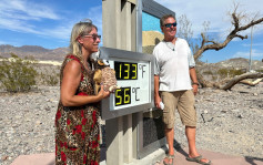 地表最热︱加州死亡谷高温53.3°C直逼世界纪录  游客涌往打卡