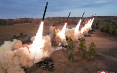 金正恩視察超大型火箭炮射擊訓練  南韓戰術制導武器今年實戰部署