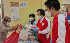 郭炳江及家人月捐1万个福袋及1.5万饭盒助基层