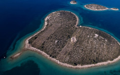 最浪漫情人節禮物！克羅地亞出售「絕美心型島嶼」部分土地