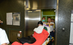 【港铁停电】被困车厢不适晕倒　8人送院治疗