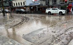 新西蘭南島暴雨引發洪水  皇后鎮進緊急狀態居民被迫撤離