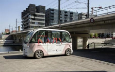 巴黎改善空氣污染　試行無人駕駛電動巴士