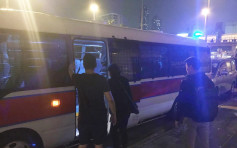 九龍城破非法釣魚機賭檔 警拘10男女