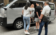 警搜葵涌酒店房檢1.3萬元毒品 2男女被捕包括17歲少女