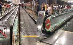 逾10明星现身上海虹桥机场 狂粉接机逼爆自动行人道玻璃