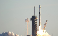SpaceX搭載143枚衛星火箭成功發射升空