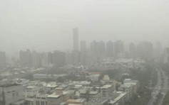 空气污染物伤眼 悬浮粒子PM2.5可致「飞蚊症」